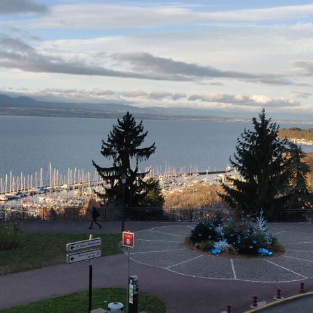 Petit Studio Hyper Centre Vue Lac Thonon-O-Phil-De-L-Eau Exteriör bild